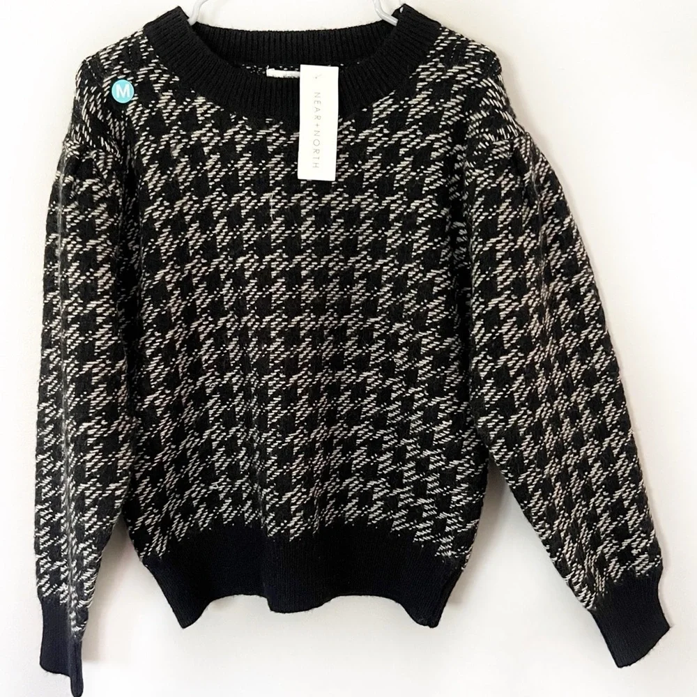 NWT Lush Houndstooth Crew Neck Sweater Medium Preppy Academia Office Career
